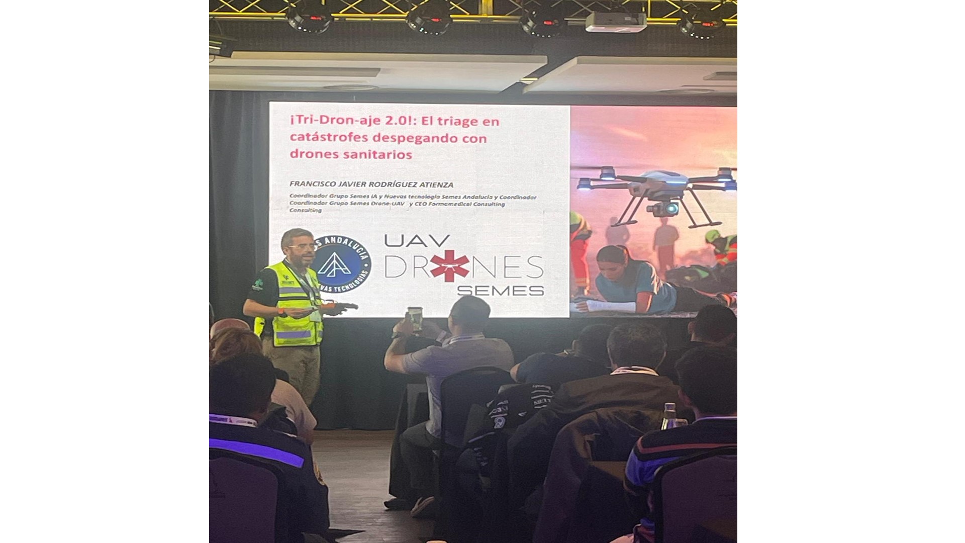 Francisco Javier Rodríguez Atienza y Camilo Vázquez presentan en Argentina el futuro del uso de drones e inteligencia artificial en emergencias sanitarias
